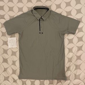 Oakley golf polo shirt. Hydrolix dri-fit fabric.